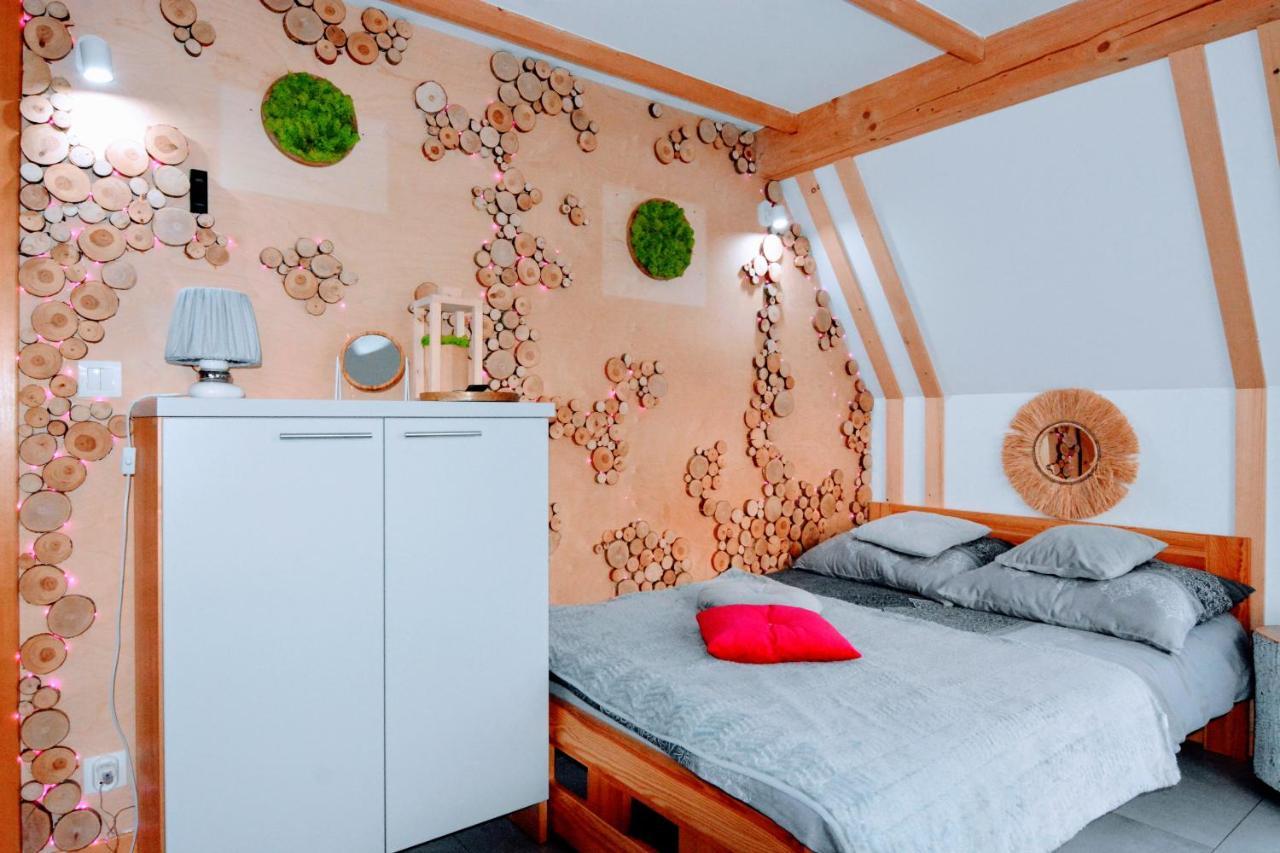 Lux Houses W Domku Tylko Dwa Apartamentyz Jacuzzi Zewnetrznym Groń Dış mekan fotoğraf