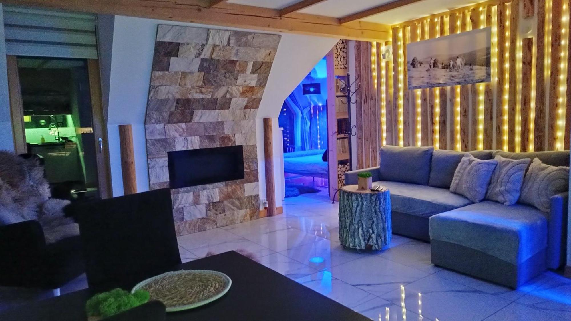 Lux Houses W Domku Tylko Dwa Apartamentyz Jacuzzi Zewnetrznym Groń Dış mekan fotoğraf