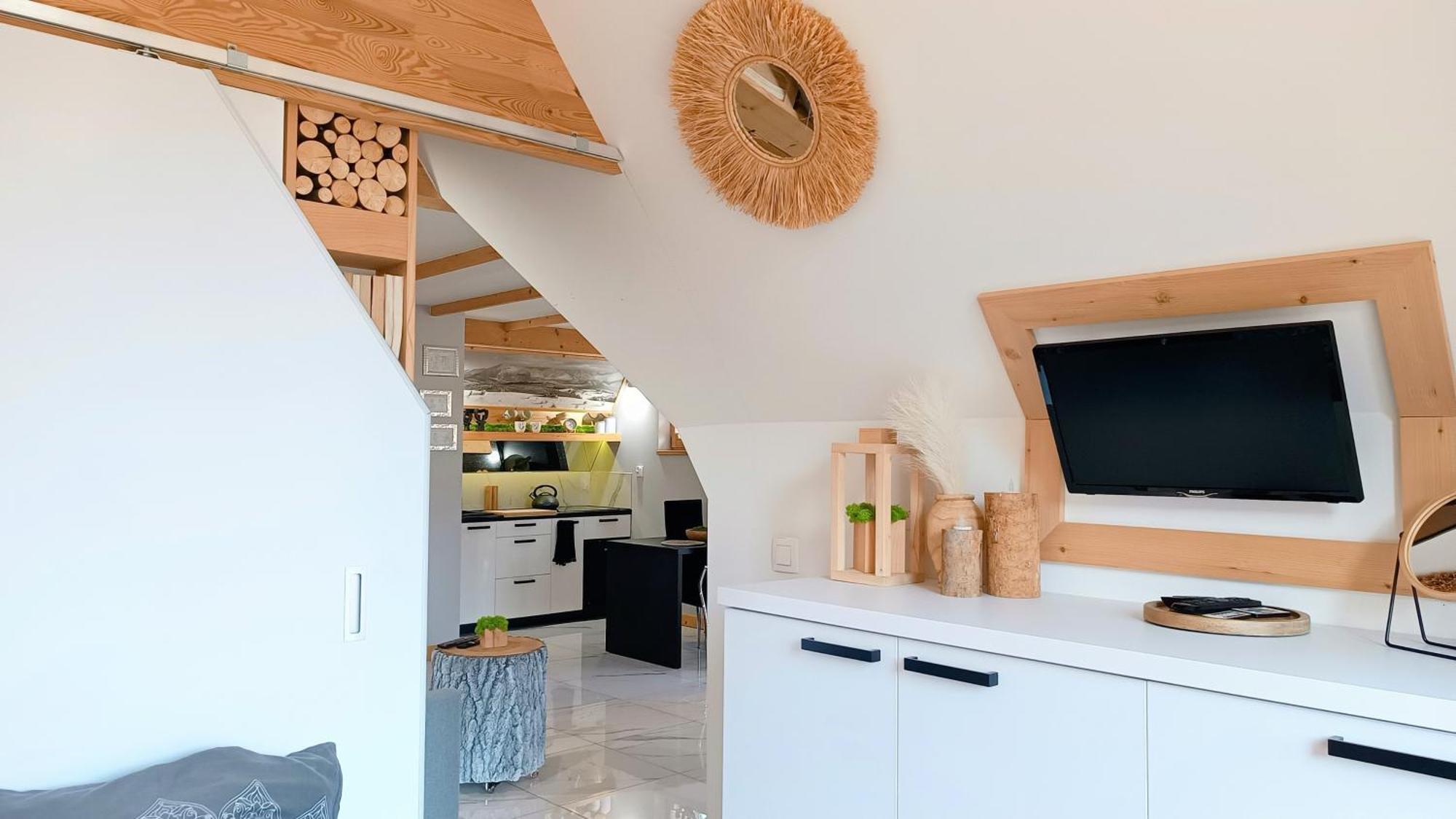 Lux Houses W Domku Tylko Dwa Apartamentyz Jacuzzi Zewnetrznym Groń Dış mekan fotoğraf